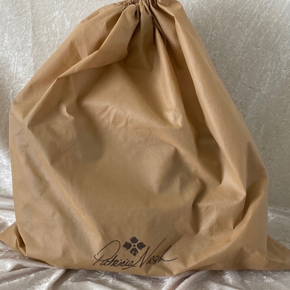 Patricia Nash Floral Tan and Brown Tote with Wallet - Picture 6 of 6